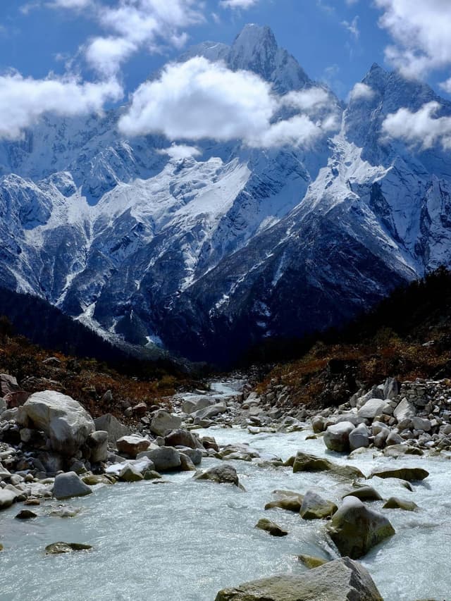 manaslu trekking region