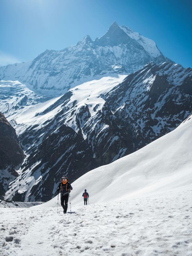 trekking in nepal