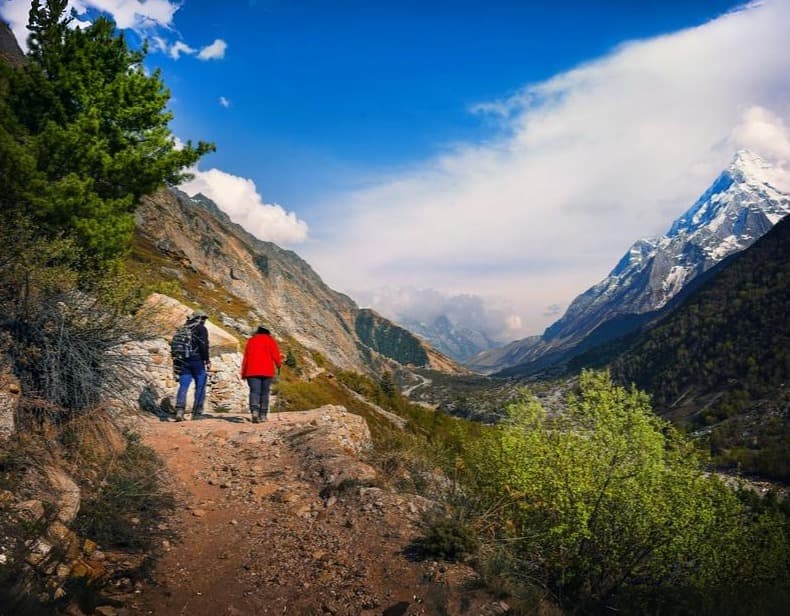 Trekking In Nepal - Guide to the Journey into the Himalayas 2025